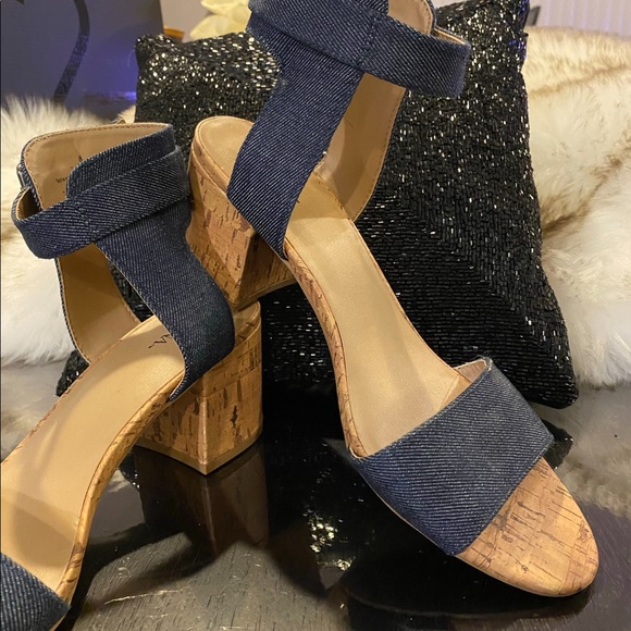Beautiful Sandal DEMIN ✨ Ankle strap✨ Used only once, no defects, no damage - Picture 2 of 16